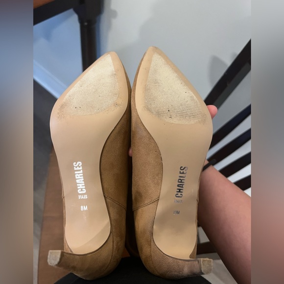 Size 8M Style Charles Heel Boots - Picture 2 of 3